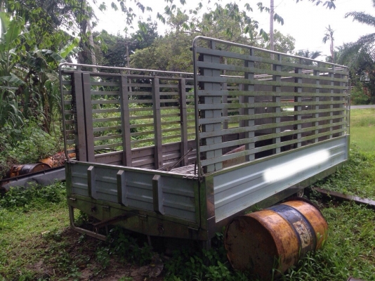 ขายกะบะสเตเลส ถอดลงจากISUZU NPR 130แรงม้า สนใจโทร 081-9701072 ขายกะบะสเตเลส ถอดลงจากISUZU NPR 130แรงม้า สนใจโทร 081-9701072