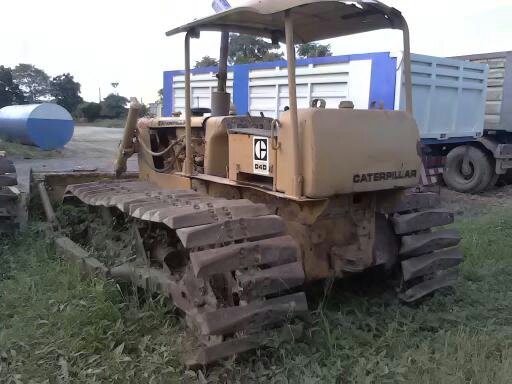 บาอีกแล้วครับของถูกๆๆๆ รถเกรด CATERPILLAR D4D มี 2 คัน นะครับ
