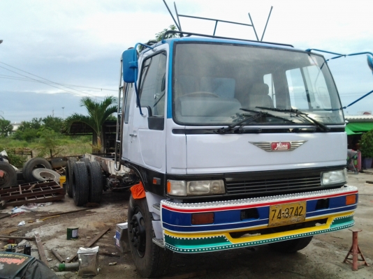 ขายฮีโน่3h 195แรงม้า ยาว7.50 เพลาเดียวพร้อกะบะพื้นเรียบ