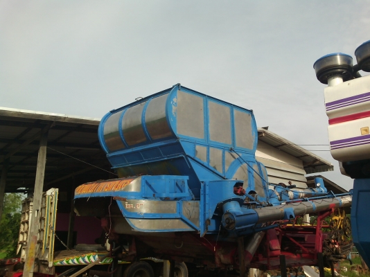 ขายแล้วครับวันจันทร์ส่งของให้แน่นอนครับ