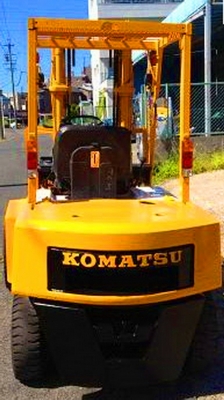FORKLIFT*KOMATSUรุ่น10*2.5ตัน*5587ชม.*ล้อคู้*งาคว่ำ-หงาย*ดีเชล*จากญี่ปุ่น290000*ขายที่โคราช