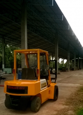 FORKLIFT*KOMATSUรุ่น10*2.5ตัน*5587ชม.*ล้อคู้*งาคว่ำ-หงาย*ดีเชล*จากญี่ปุ่น290000*ขายที่โคราช