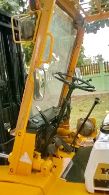 FORKLIFT*KOMATSUรุ่น10*2.5ตัน*5587ชม.*ล้อคู้*งาคว่ำ-หงาย*ดีเชล*จากญี่ปุ่น290000*ขายที่โคราช