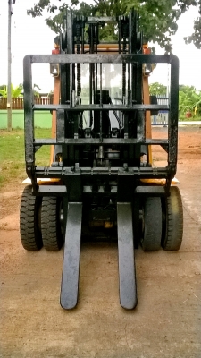 FORKLIFT*KOMATSUรุ่น10*2.5ตัน*5587ชม.*ล้อคู้*งาคว่ำ-หงาย*ดีเชล*จากญี่ปุ่น290000*ขายที่โคราช