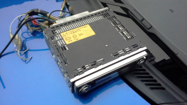 วิทยุ 1DIN เล่น CD/MP3 มือสองจากญี่ปุ่น วิทยุ 1DIN เล่น CD/MP3 มือสองจากญี่ปุ่น