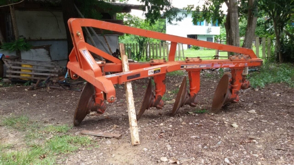 ขายผาน4 ตราช้าง DP224F ของ 4708 ครับ ขายผาน4 ตราช้าง DP224F ของ 4708 ครับ