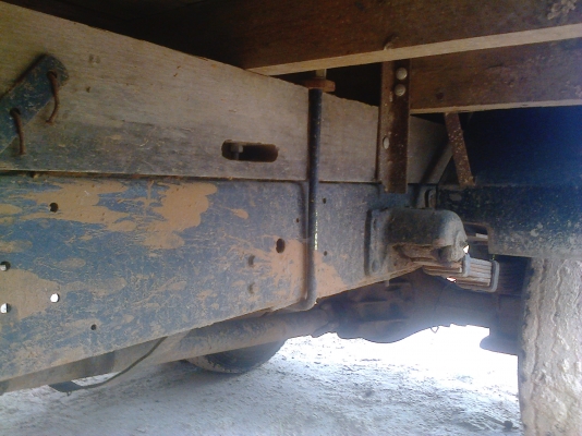 หกล้อ อีซูซู TL85แรง รดราคาแล้วครับพี่ ทะเบียนพร้อมโอน รับประกันคุณภาพขับส่งทัวไทย