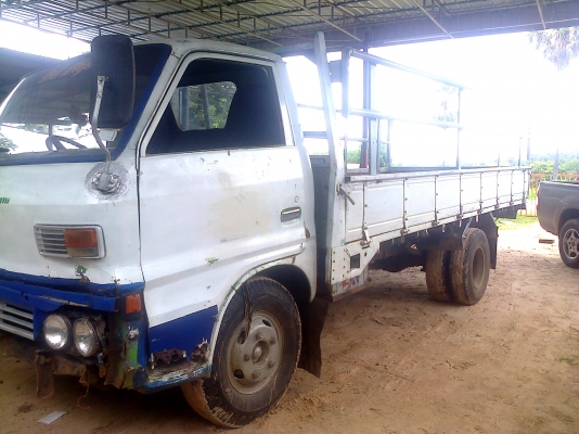 หกล้อ อีซูซู TL85แรง รดราคาแล้วครับพี่ ทะเบียนพร้อมโอน รับประกันคุณภาพขับส่งทัวไทย