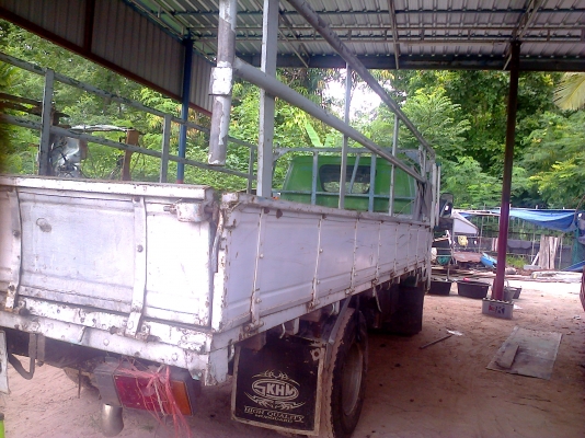 หกล้อ อีซูซู TL85แรง รดราคาแล้วครับพี่ ทะเบียนพร้อมโอน รับประกันคุณภาพขับส่งทัวไทย