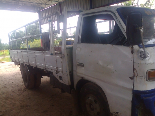 หกล้อ อีซูซู TL85แรง รดราคาแล้วครับพี่ ทะเบียนพร้อมโอน รับประกันคุณภาพขับส่งทัวไทย