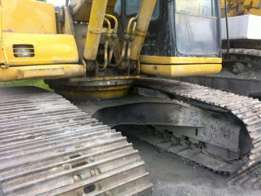 PC 200-6 รถพร้อมใช้