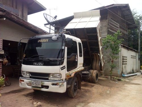 เดกก้า 210แรงม้า ออฟชั่นครบ ราคา 770000