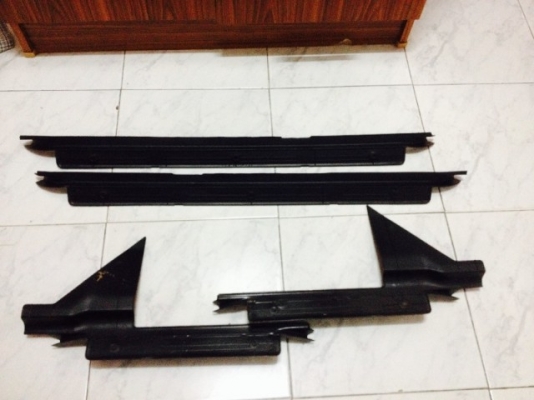 ขายกาบ ke70ไฟกลม4ประตู ราคา400บาทโทร0924462525โส กทม