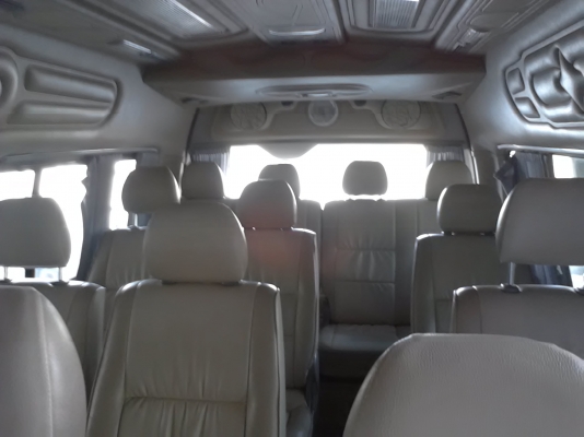 ขายครับ TOYOTA COMUTER D4D 2500 ปี05 สวยๆๆแบบ เดิมสุดๆๆครับ