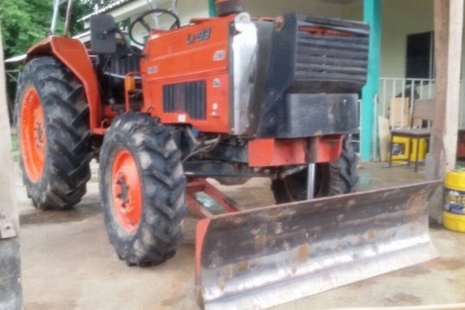 ขายครับ Kubota L-1 33 Turbo สองเพลา พวงมาลัยเพาเวอร์ ขายครับ Kubota L-1 33 Turbo สองเพลา พวงมาลัยเพาเวอร์