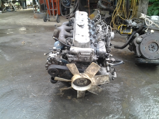 ขายเครื่องED30 3000cc เครื่อง6ล้อครับ ขาย 23000 บาทครับ ขายเครื่องED30 3000cc เครื่อง6ล้อครับ ขาย 23000 บาทครับ