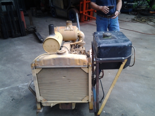 ขายเครื่องโคมัสสุ 4D92-1 เครื่องพร้อมใช้ครับติดให้ดูได้เลยครับ เครื่องอยุในรถD2ครับ ขาย 35000 พร้อมเกียร์ หม้อน้ำ ถังน้ำมัน เอาไปปั่นไฟ สูบน้ำได้หลายอย่างครับ ขายเครื่องโคมัสสุ 4D92-1 เครื่องพร้อมใช้ครับติดให้ดูได้เลยครับ เครื่องอยุในรถD2ครับ ขาย 35000 พร้อมเกียร์ หม้อน้ำ ถังน้ำมัน เอาไปปั่นไฟ สูบน้ำได้หลายอย่างครับ