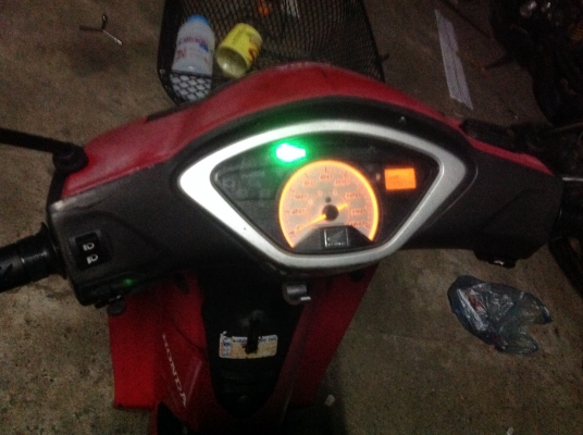 ขายเวฟ 125S ปี49สตาร์ทมือรถบ้าน 17,900บาทส่งได้ทั่วประเทศ