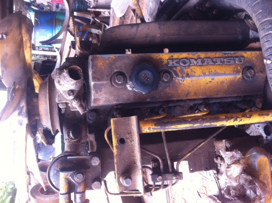 ขายเครื่องKOMATSU 4D95 60-5ขายตามสภาพ ราคาเบาครับ