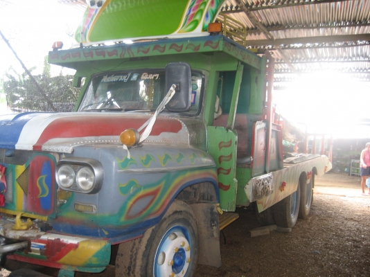 เทรนเลอร์ รถเกี่ยว  6BD  165 แรง  3่10,000  บาท