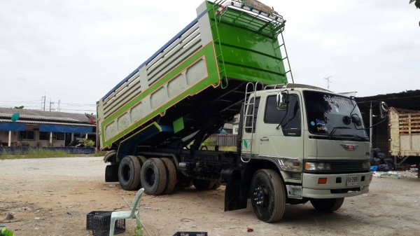 ขาย HINO 195 แรง FM 3H ปี 49 สวยจัดลด ราคา 1150000 บาท ต่อรองได้ ติดต่อโดยตรง 081-9457697 ผู้ใหญ่แห้ง