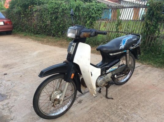 ดรีมคุรุสีดำมีทะเบียนราคาถูก7800บาท