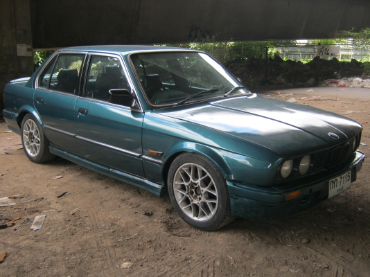 ขายบีเอ็ม E30สีสวย แบบแนวๆ เครื่องtoyota4Aขับหลังแมค16แอร์เย็น35000