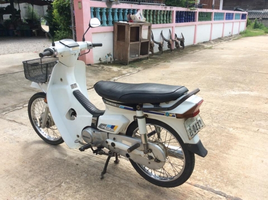 ดรีมคุรุสภาสีขาวอวบๆทะเบียนโอนเดิมๆราคาถูก14500บาท