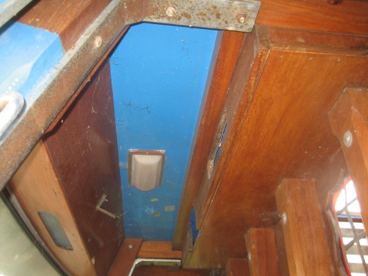 ตัวถัง อีชูชุ  10ล้อ    48,000  บาท  // จองแล้วครับ  จากขอนแก่น