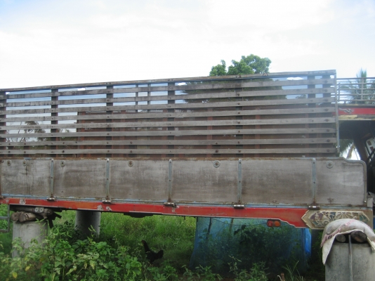 ตัวถัง อีชูชุ  10ล้อ    48,000  บาท  // จองแล้วครับ  จากขอนแก่น