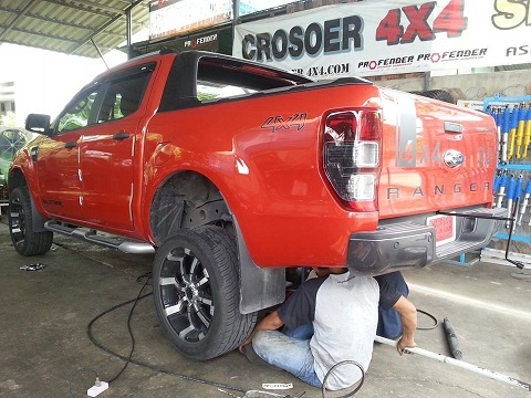 ช่วงล่างรถกระบะ Ford by Shock Profender