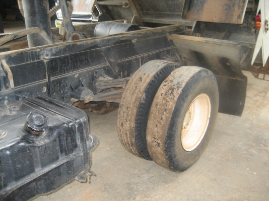 ขาย ISUZU DECA 195 HP #สนใจสามารถติดต่อเจ้าของได้โดยตรง