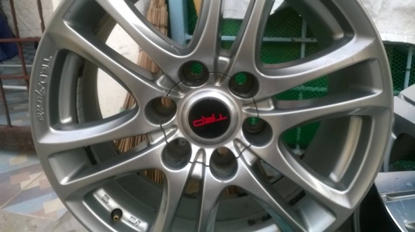 ล้อแม็ก TRDแท้ spotvioขอบ 18 มี 1คู่ 2วง////