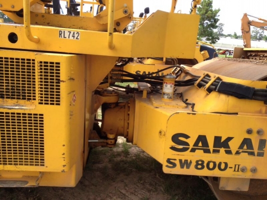 รถบดญี่ปุ่นหน้าเหล็กหลังเหล็ก SAKAI SW800-2 2008y 3,478h รุ่น2 สภาพสวยมาก สอบถามเพิ่มเติ่มโทรมาครับ สต๊อคญี่ปุ่น ผู้ซื้อต้องนำเข้าเอง โอนเงินทั้งหมด