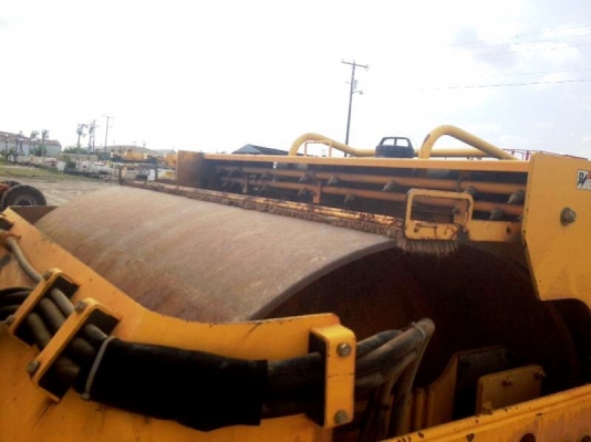 รถบดญี่ปุ่นหน้าเหล็กหลังเหล็ก SAKAI SW800-2 2008y 3,478h รุ่น2 สภาพสวยมาก สอบถามเพิ่มเติ่มโทรมาครับ สต๊อคญี่ปุ่น ผู้ซื้อต้องนำเข้าเอง โอนเงินทั้งหมด