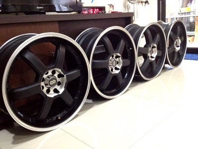 แม็กซ์ 18 นิ้ว ENKEI Racing 4รู100-114 ใส่รถ4รูได้หมด ล้อทุกวงนำขึ้นเครื่องถ่วงหมุนดูทุกล้อตามรูป ไม่คดไม่ดุ้ง ตจวส่งได้