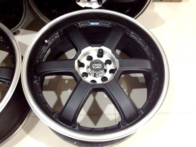 แม็กซ์ 18 นิ้ว ENKEI Racing 4รู100-114 ใส่รถ4รูได้หมด ล้อทุกวงนำขึ้นเครื่องถ่วงหมุนดูทุกล้อตามรูป ไม่คดไม่ดุ้ง ตจวส่งได้
