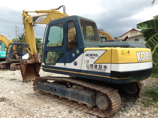 รถแบคโฮเก่านอกแท้ KOBELCO SK100 มาร์คทรี สภาพสวย