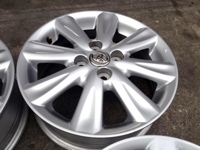 ----ขายแล้ว-----แม็กซ์โตโยต้า 15 นิ้ว ลาย 8 ก้าน 4 รู100 ตจว ส่งได้ครับ