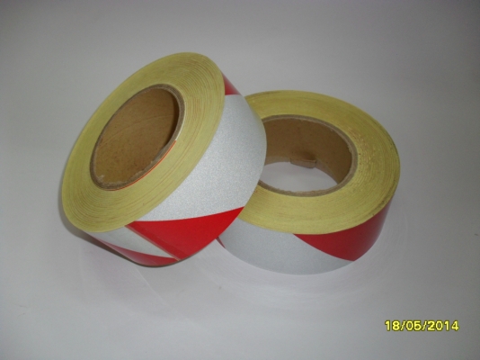 ขายสติ๊กเกอร์สะท้อนแสงลายใหม่