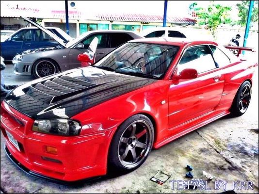 ขาย NISSAN SKYLINE R34 สีแดง รถสวย สภาพดีมาก