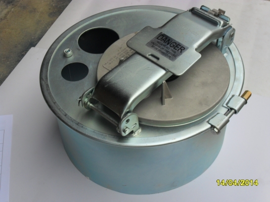 จำหน่าย ฝาแมนโฮล 16" พร้อมคอลลาร์ สูง20 cm.