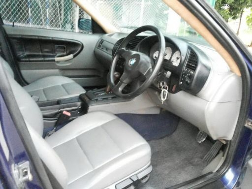 ขาย1994BMW E36 325i สีน้ำเงิน เครื่อง1เจ โบ เกียร์ออโต้