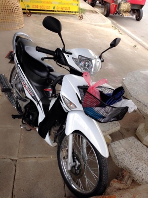 ขายเวฟ125คาบบบรถแม่บ้านใช้จ่ายตลาดสถาพเดิมเดิม ขายเวฟ125คาบบบรถแม่บ้านใช้จ่ายตลาดสถาพเดิมเดิม