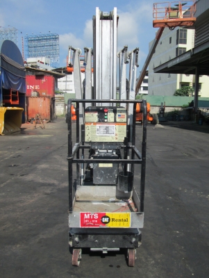 บริการให้เช่ารถกระเช้า JLG รายวัน รายสัปดาห์ รายเดือน ราคาถูก สนใจสอบถามรายละเอียด คุณสุพพดา 02-332-0061-9 ต่อ 2107