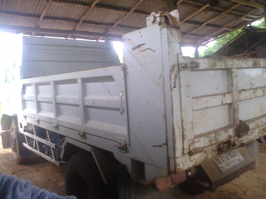 หกล้อดั้ม HINO-HO6c รถสภาพดีสวยเดิมมากๆครับ พร้อมใช้งาน ทะเบียนพร้อมโอน