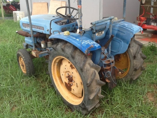 รถไถ hinomoto e10