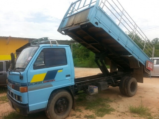 ขายดั้มเกษตร ISUZU NKR110แรง เครื่องดี แคชซีสวย ยางดี ภายในสวย กระบอกดั้มใหญ่ สภาพสวยพร้อมใช้งาน เอกสารพร้อมโอน สนใจโทร 090-8588220คุณนะ หรือ www.truck.in.th/498