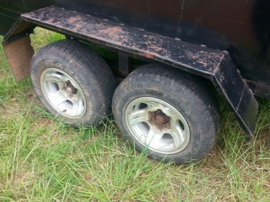 ขายรถพ่วงลากกับรถไถ สภาพพร้อมใช้งาน ราคาถูก39,000 สนใจสอบถามรายละเอียดเพิ่มเติมโทร 090-8588220คุณนะ หรือ www.truck.in.th/498