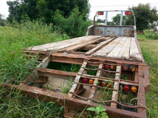 ขายหางเทรลเลอร์ หางใหญ่ขึ้นPC200ได้สบาย สภาพพร้อมใช้งาน สนใจสอบถามรายละเอียดเพิ่มเติมโทร 090-8588220คุณนะ หรือ www.truck.in.th/498